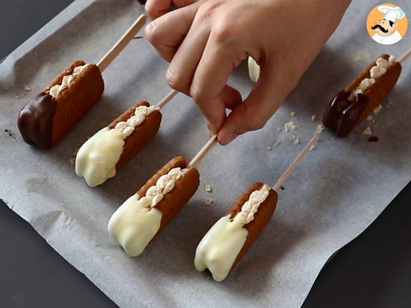 Sandvișuri cu înghețată si biscuiți speculoos - Preparare etapa 8