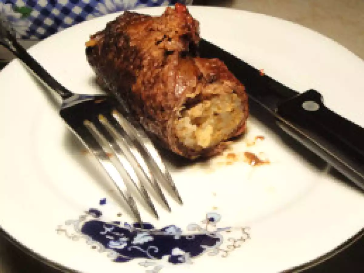 Rulou de carne de vita umplut cu orez